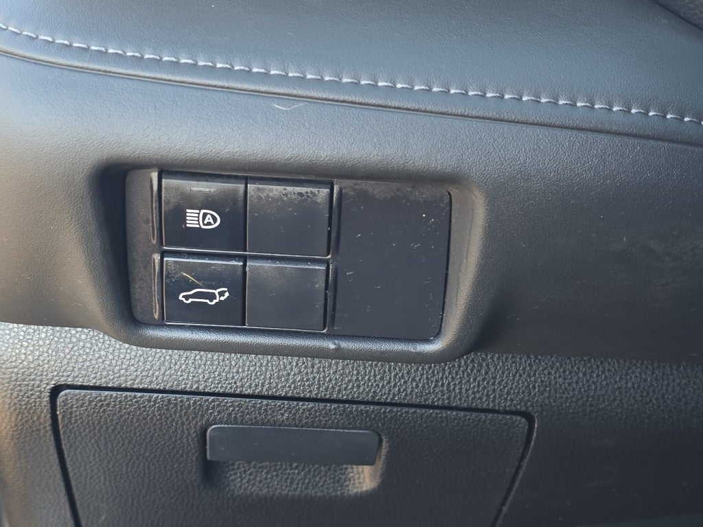 2020 Toyota Highlander Hybrid XLE