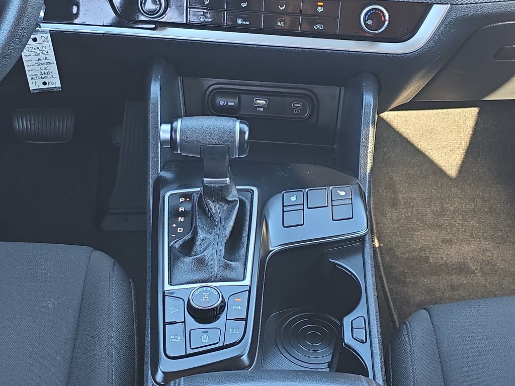 2024 Kia Sportage LX