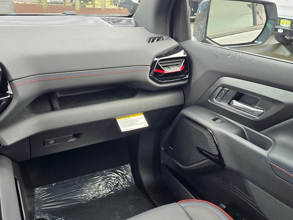 2025 Chevrolet Silverado EV RST