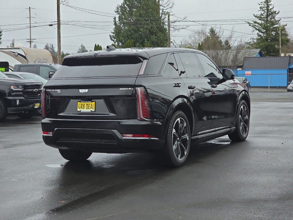 2025 Cadillac ESCALADE IQ Sport 2