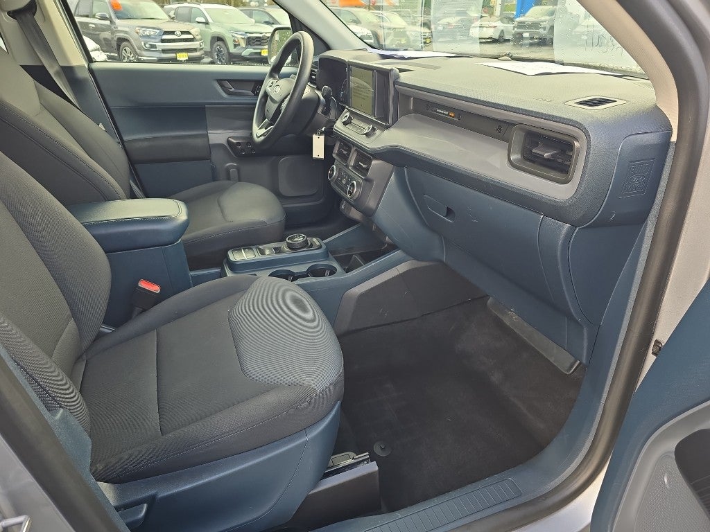 2022 Ford Maverick XL