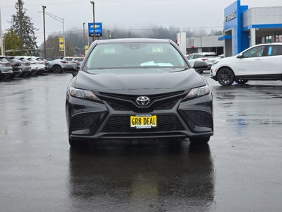 2021 Toyota Camry SE