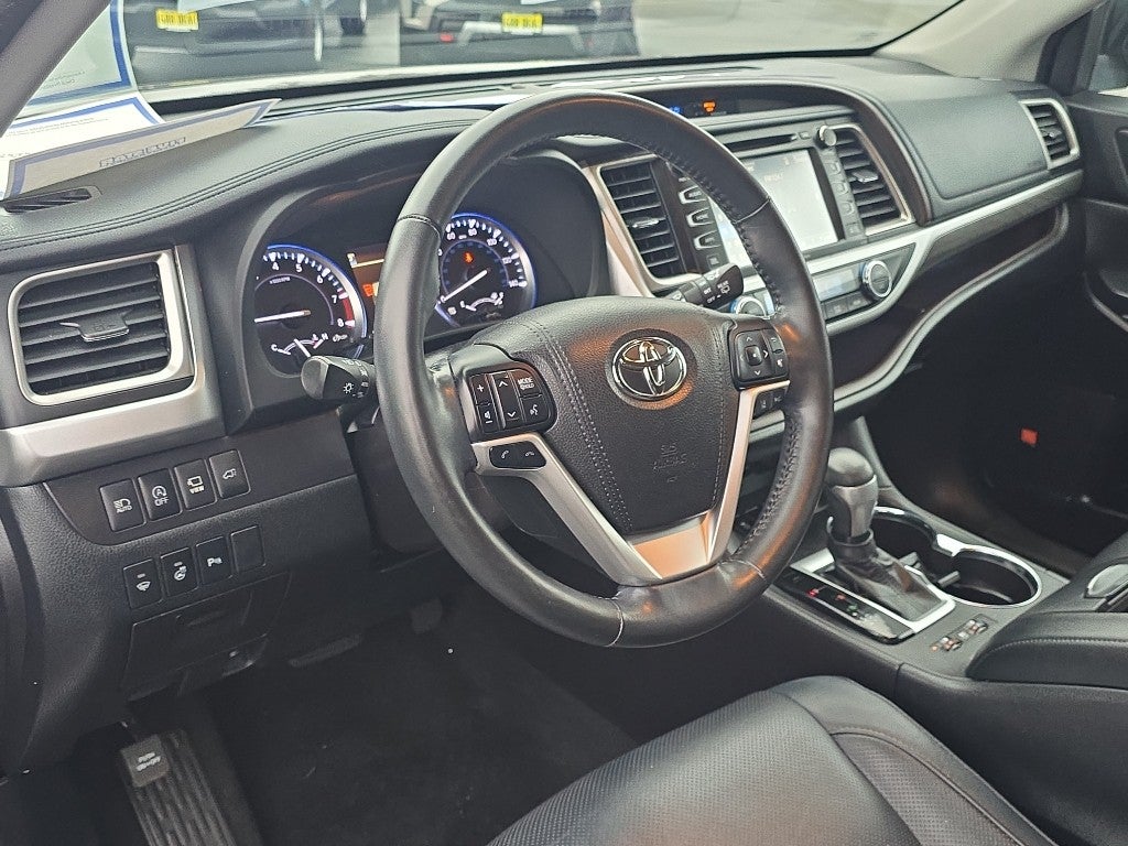 2018 Toyota Highlander Limited Platinum
