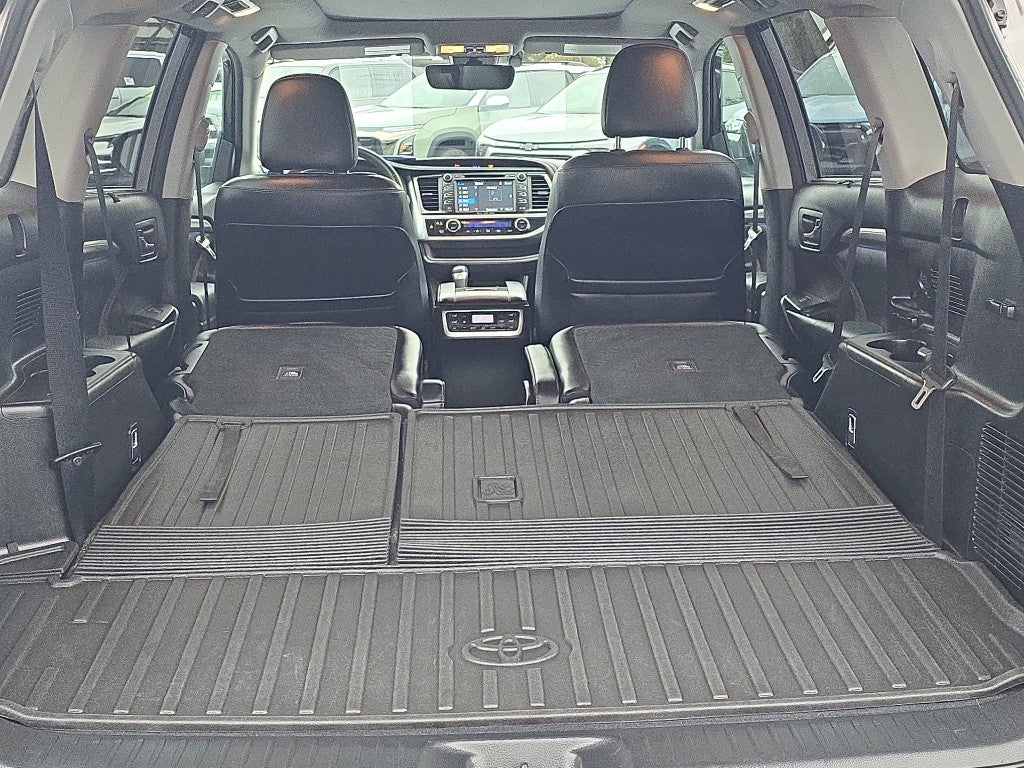2018 Toyota Highlander Limited Platinum