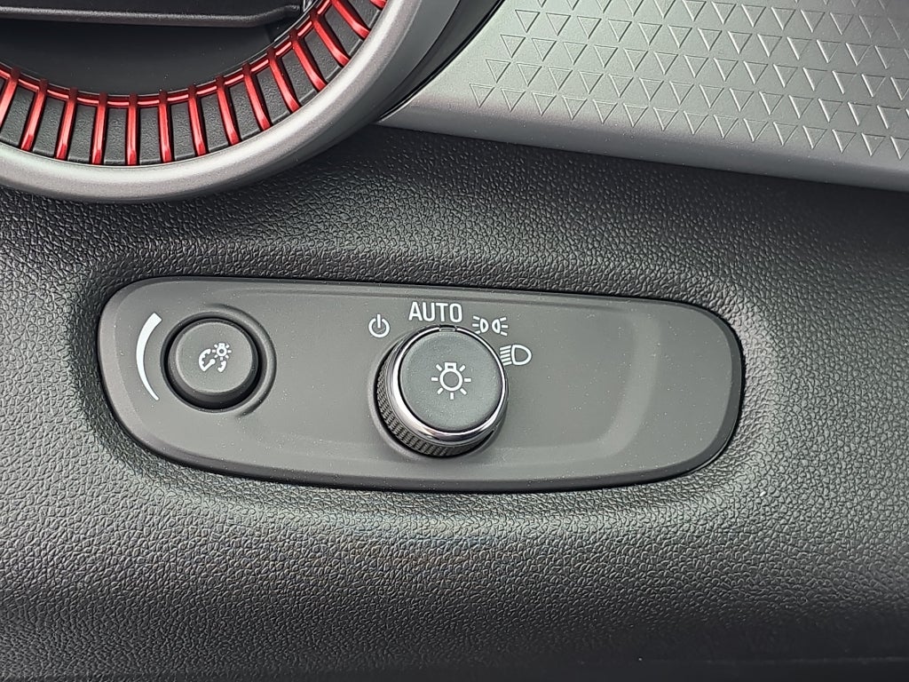 2025 Chevrolet Trax 1RS